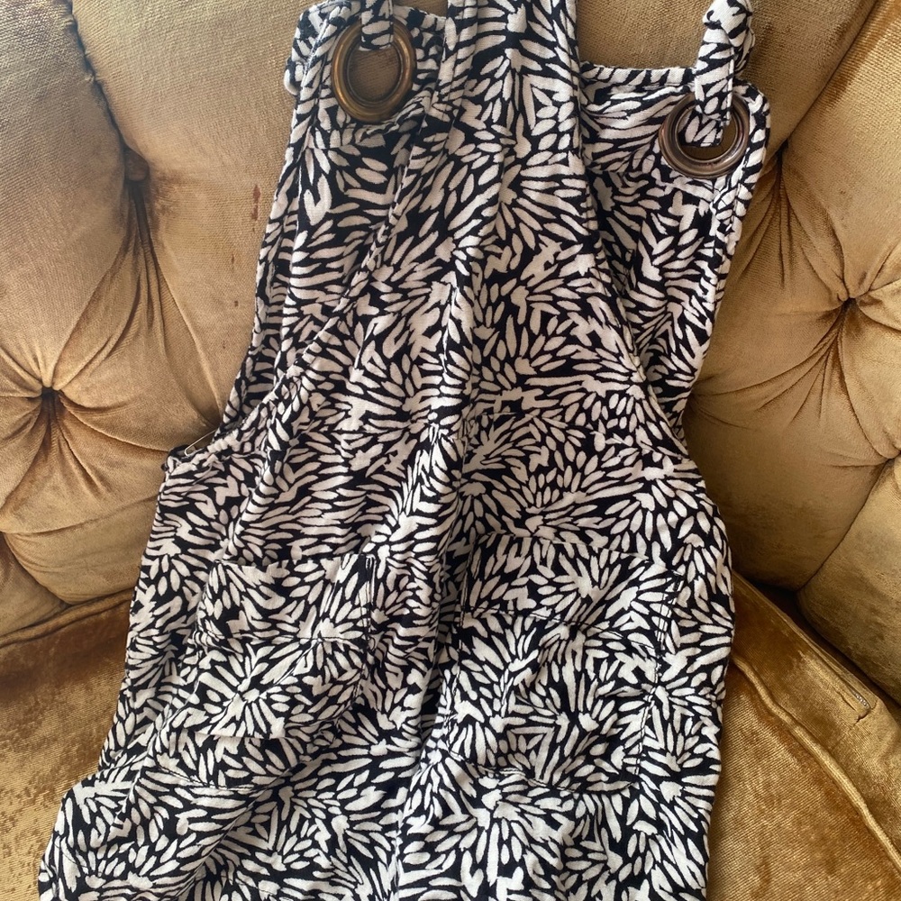 Patterned overalls! - Picture 6 of 8